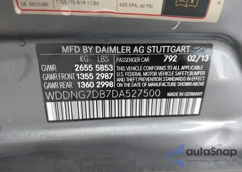 2013 Mercedes-Benz S 550 z USA, uszkodzony, nr VIN WDDNG7DB7DA527500